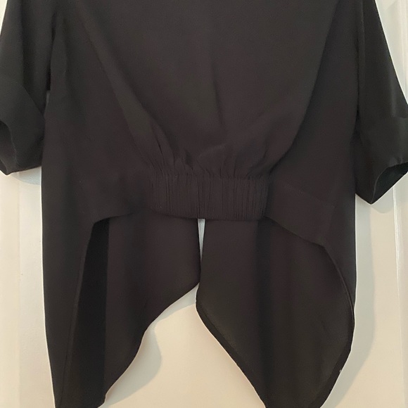 Karen kane light weight cropped jacket in black - Picture 2 of 4
